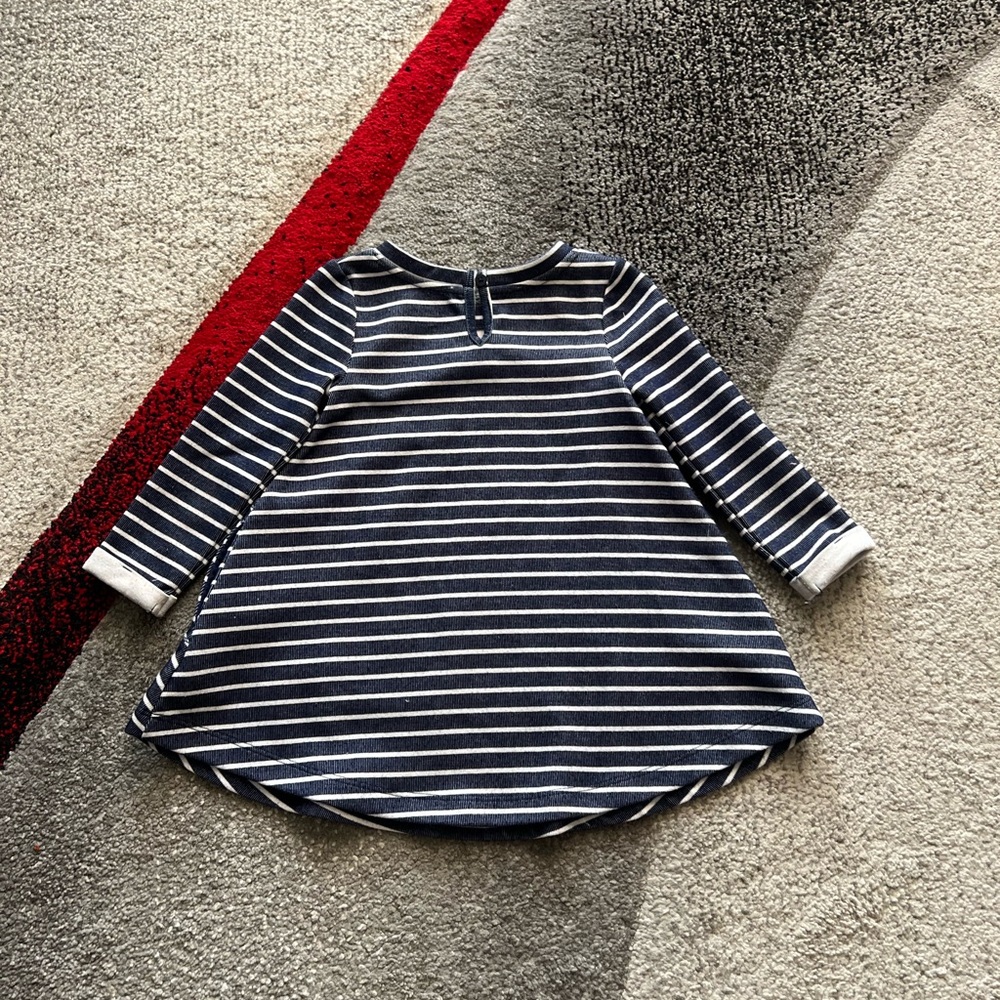 Assorted Girl’s 5PC 2T Dresses And PJ Top Bundle - Picture 7 of 16